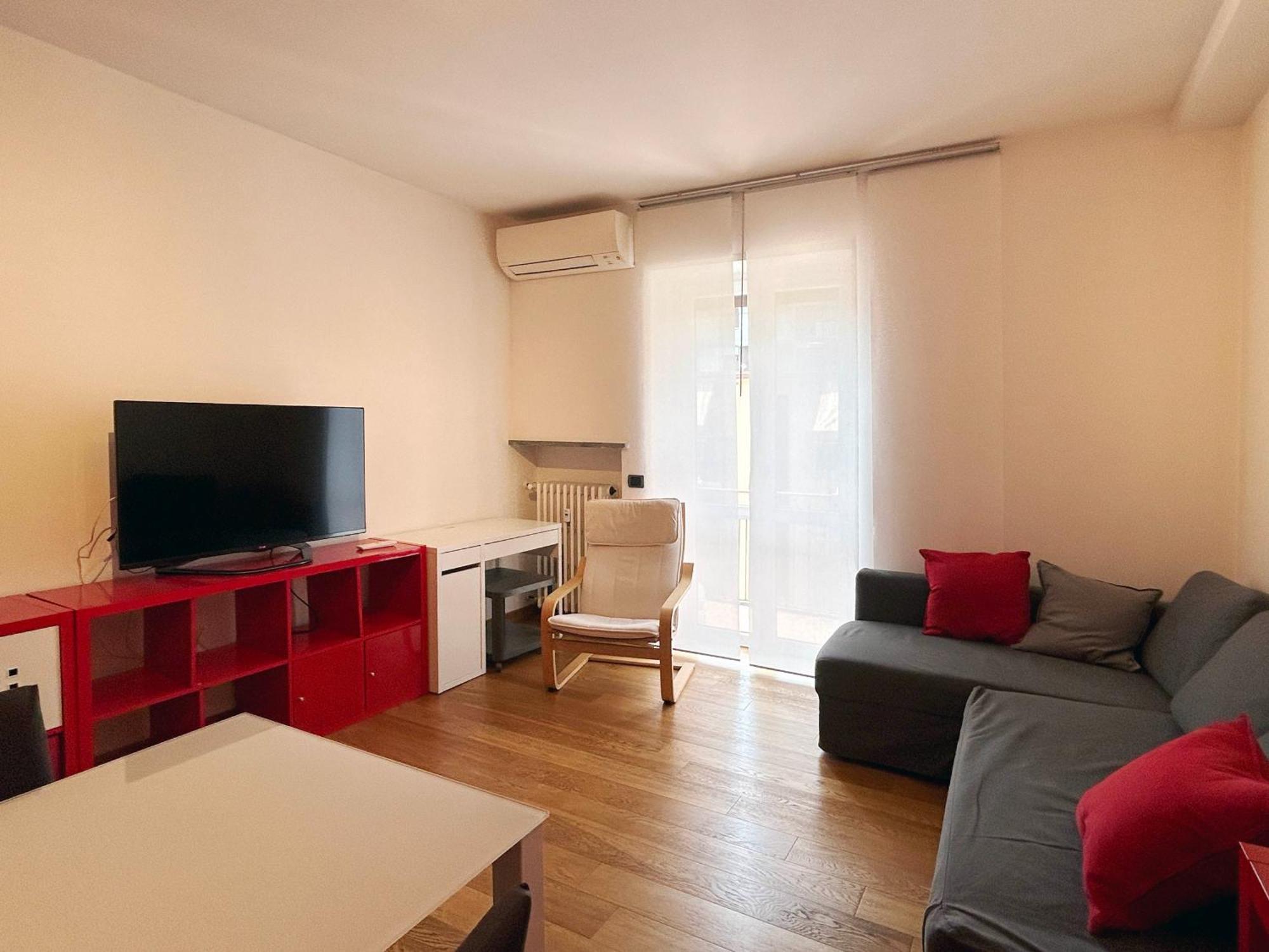 Comfortable Apartment In The Heart Of Lecco Exterior foto