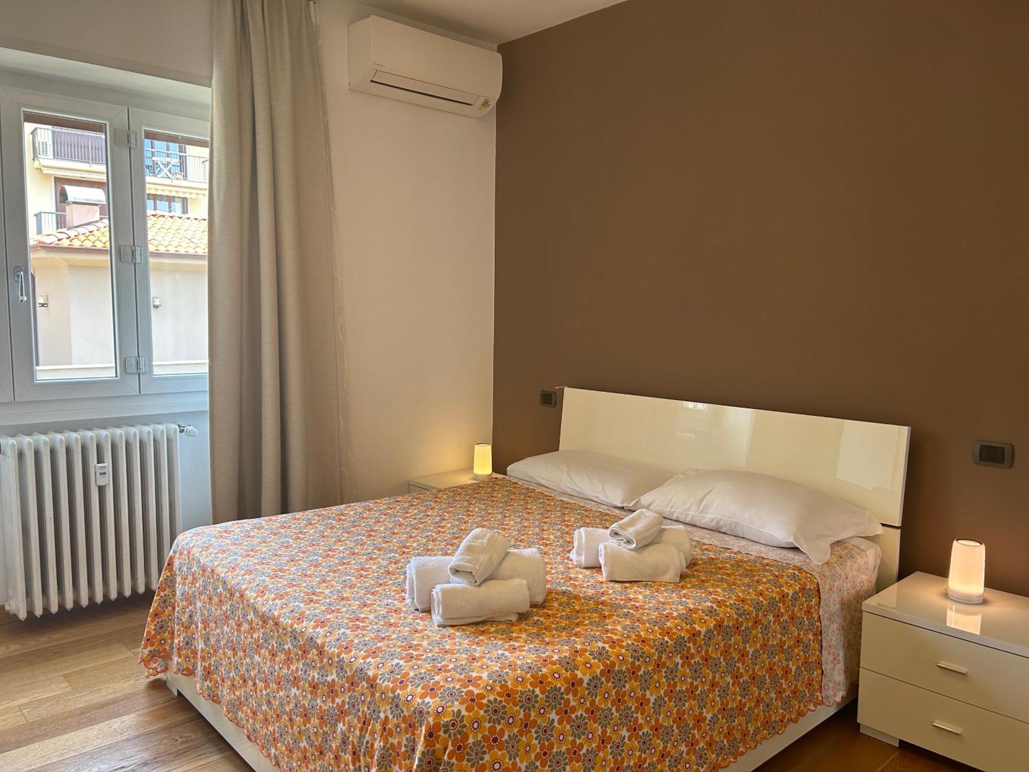 Comfortable Apartment In The Heart Of Lecco Exterior foto