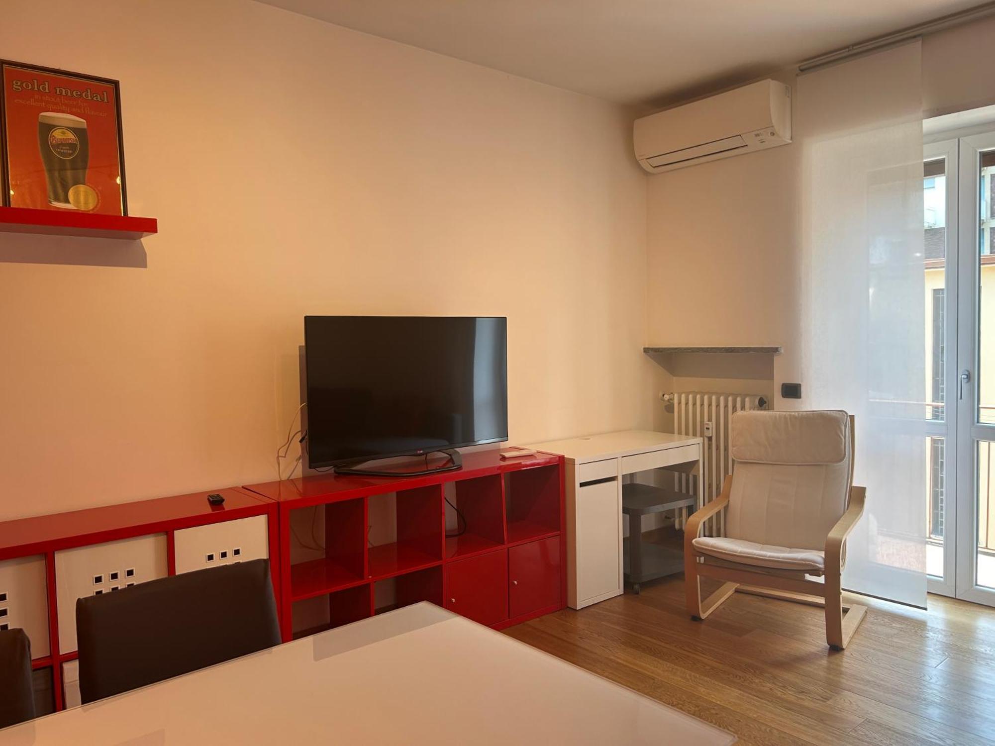 Comfortable Apartment In The Heart Of Lecco Exterior foto