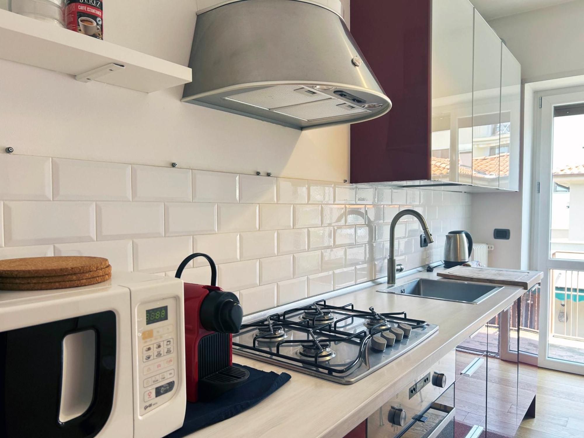 Comfortable Apartment In The Heart Of Lecco Exterior foto